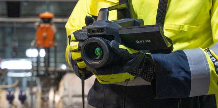 Enhancing OGI Leak Detection in the Oil & Gas Industry: Introducing FLIR G-Series Cameras